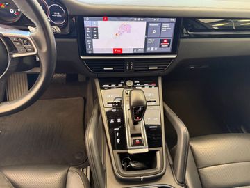 Porsche Cayenne - 12