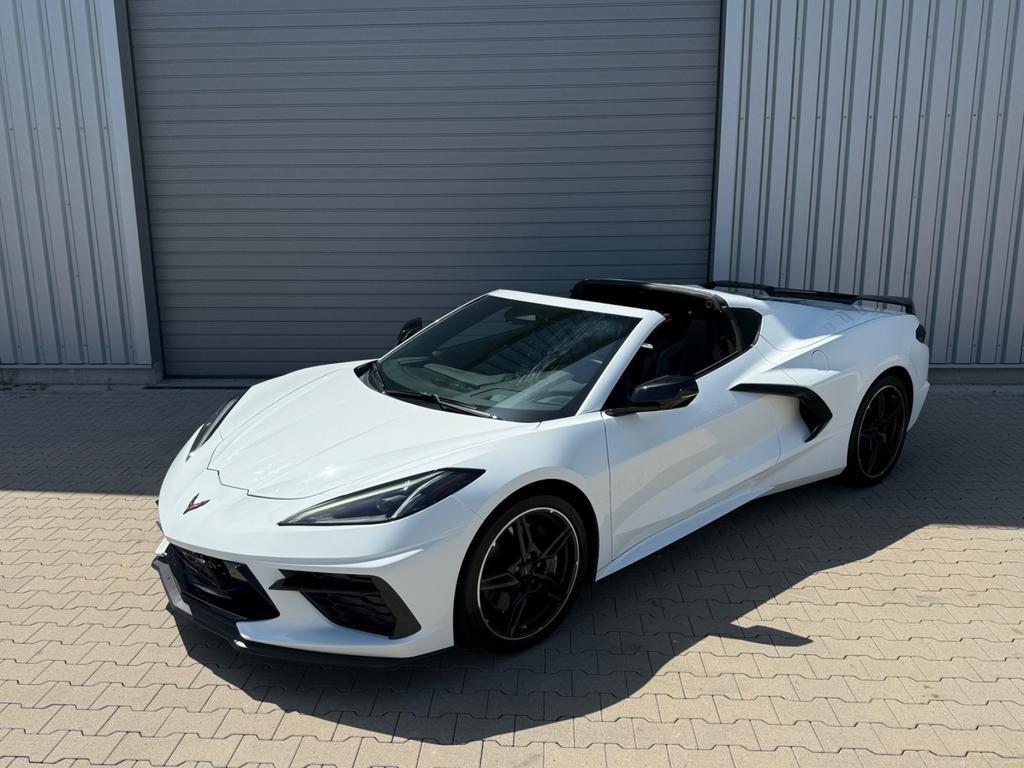 Corvette C8