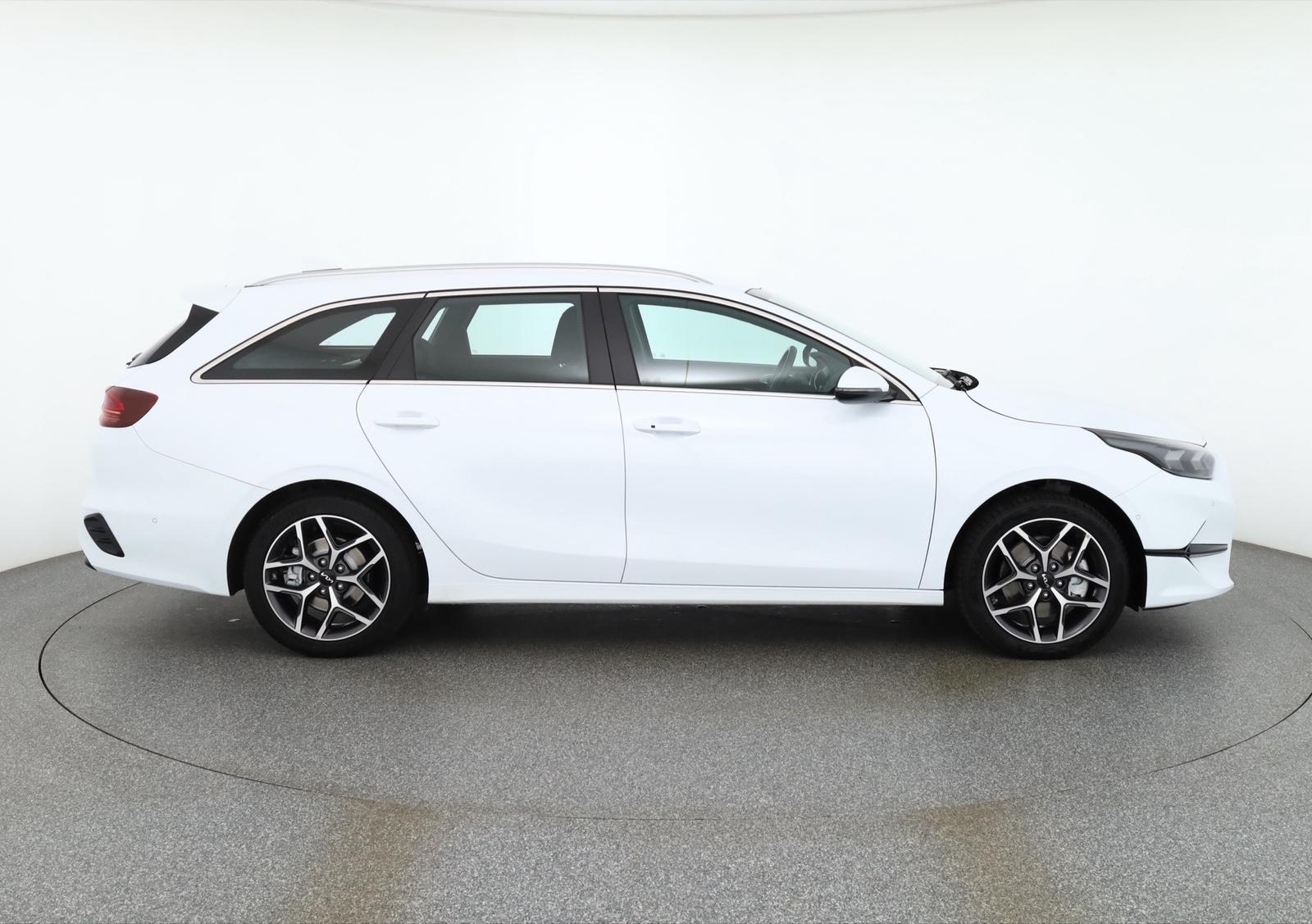 Kia Ceed SW 1.6 CRDi DCT7 LED Navi Kamera AHK ACC