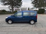 Dacia Dokker Laureate - Dacia Dokker in Hamburg