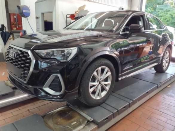 Fahrzeugabbildung Audi Q3 Sportback S line 35 TDI 110kW S tronic AHK Na