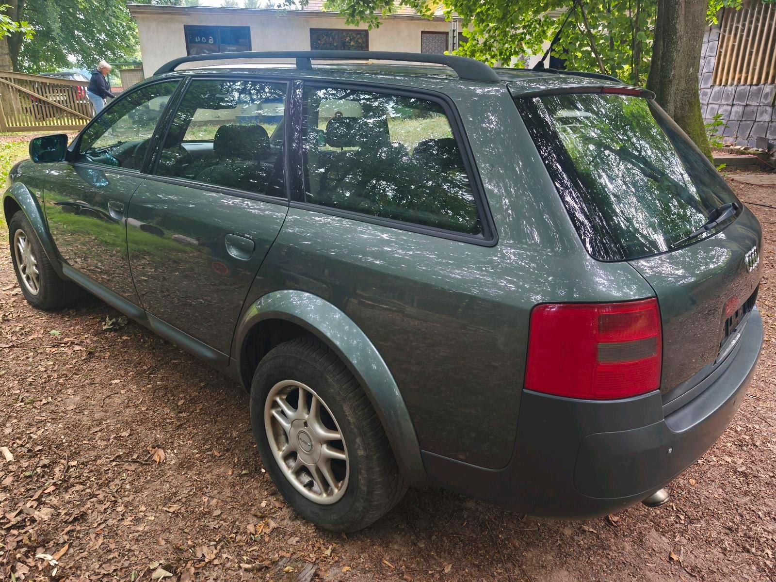 Audi A6 ALLROAD 2004 — салон