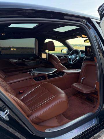 BMW 740Ld xDrive - Chauffeur - Service / Reifen neu 