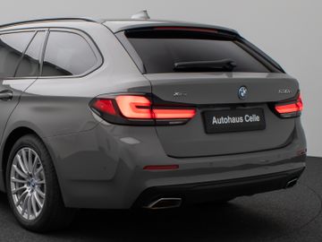 Fahrzeugabbildung BMW 530e xD Kamera Laser HUD DAB HiFi AHK ACC Komfor
