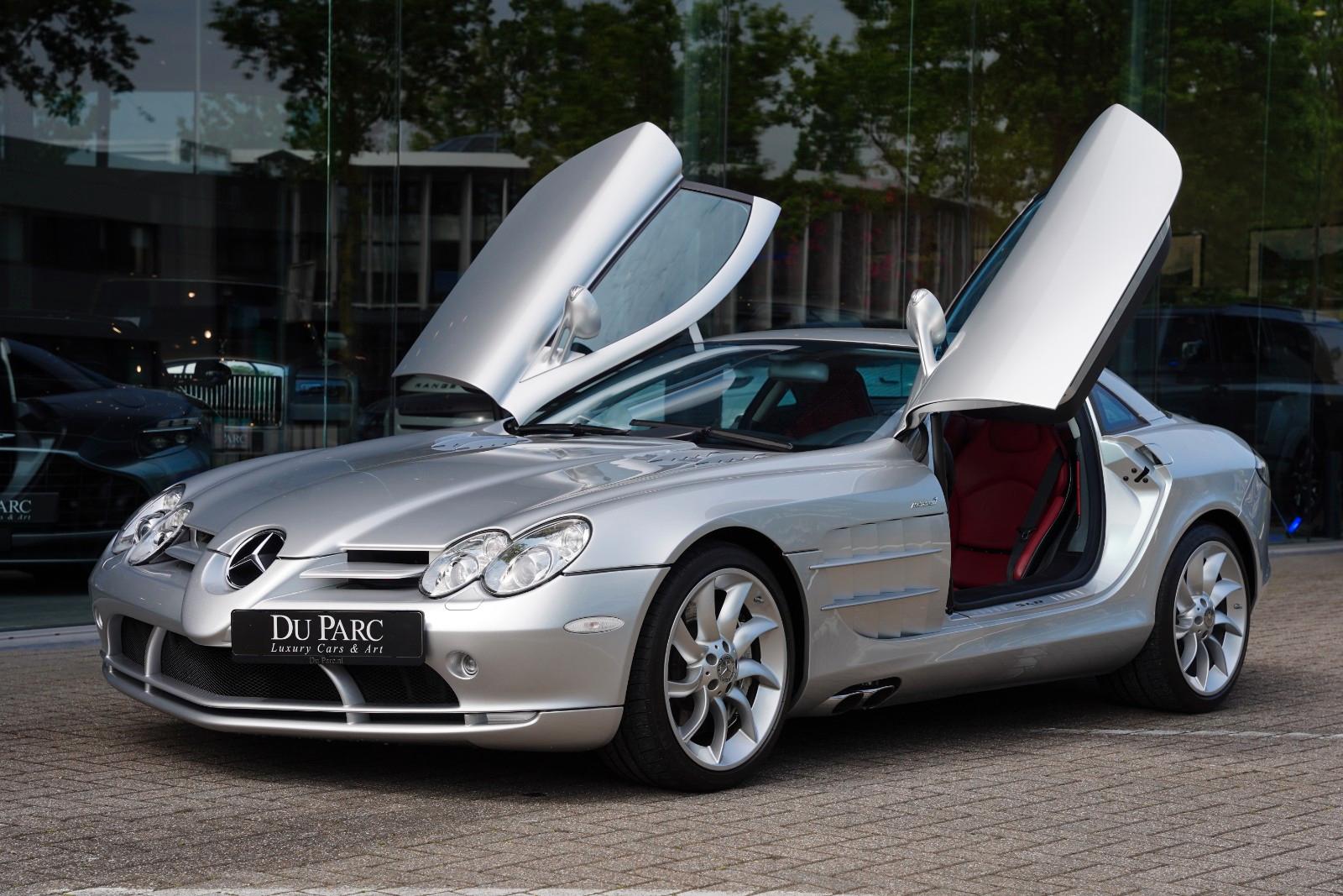 Mercedes-Benz SLR 5.4 V8 McLaren NEUE SERVICE