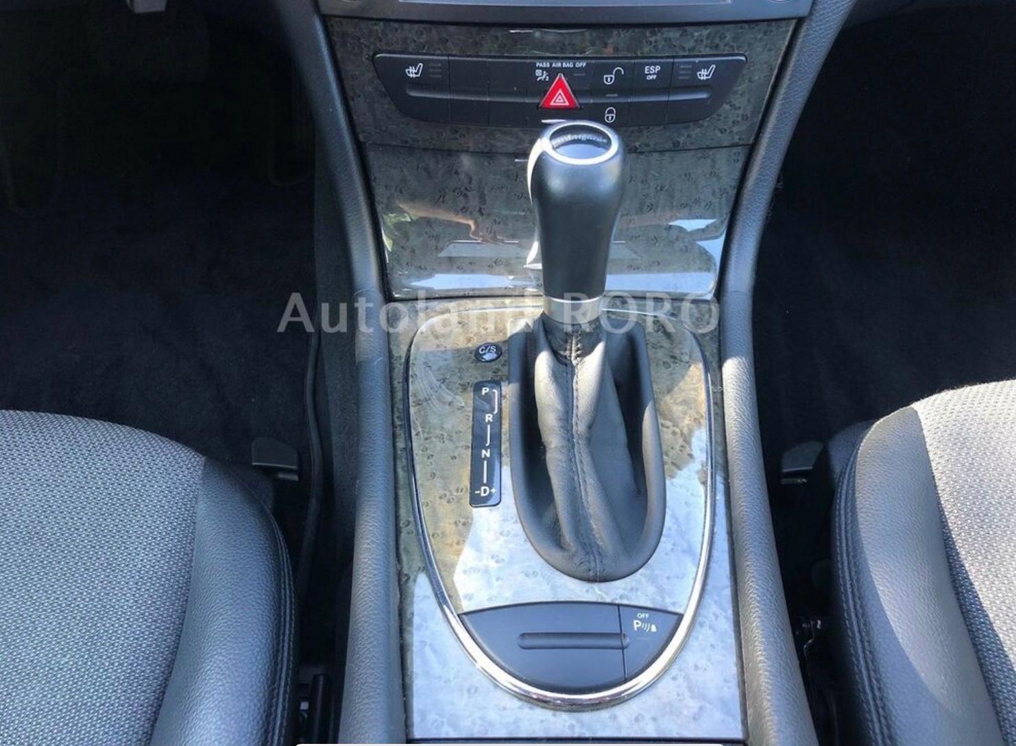 Mercedes-Benz E200 2007 — photo 9