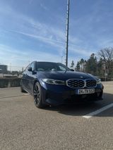 BMW M340i xDrive Touring H&K PANO HeadUp AHK Prof.