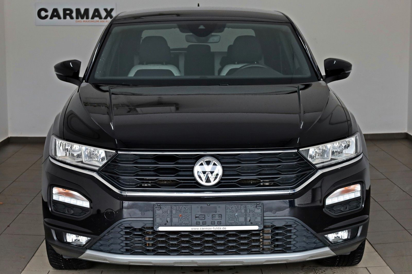 Fahrzeugabbildung Volkswagen T-Roc Sport 4M Navi,ACC,Kamera,Carplay,AHK,SR+WR