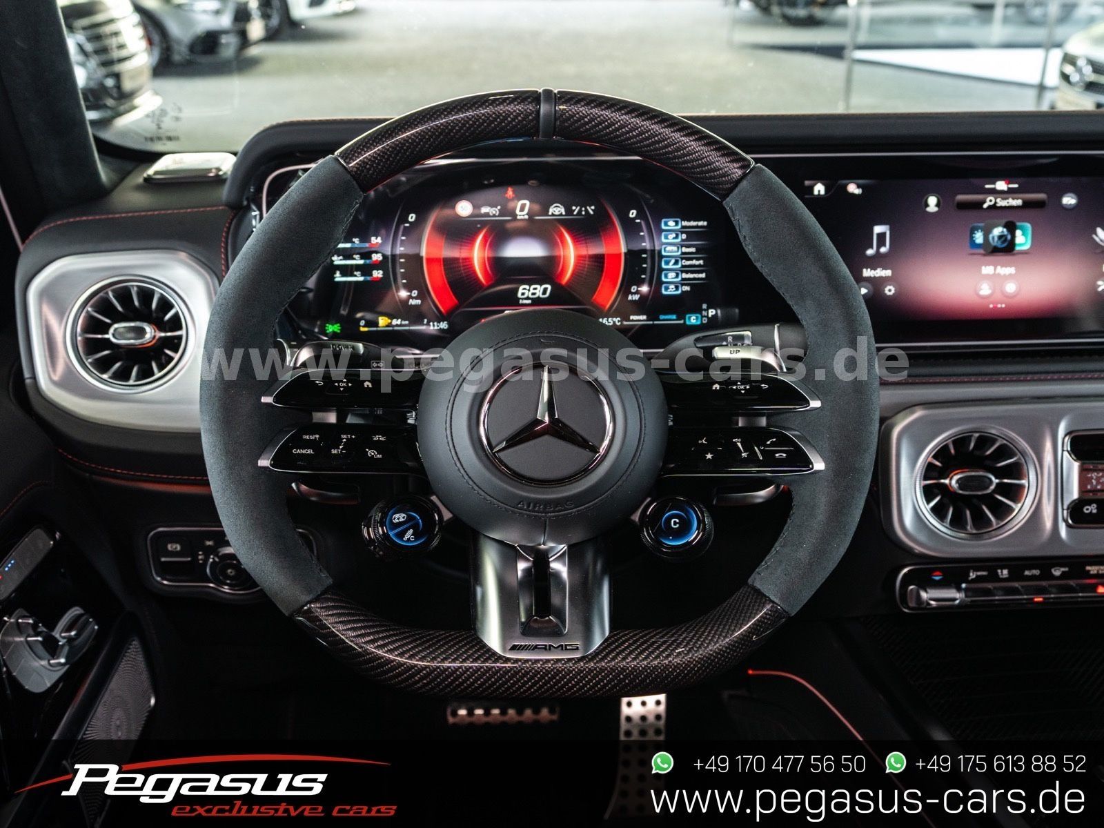 MERCEDES-BENZ G 63 AMG - 38