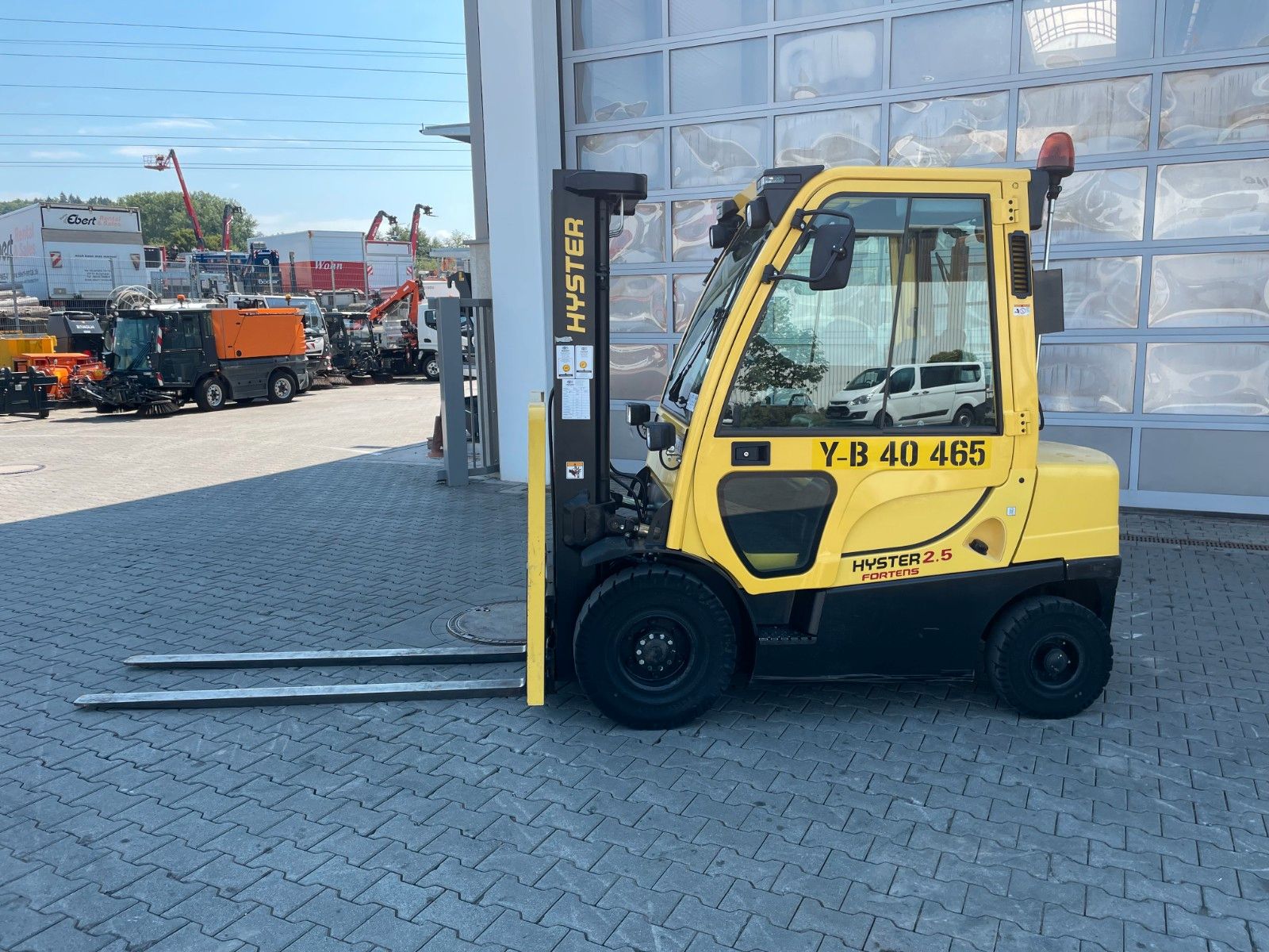 Fahrzeugabbildung Hyster H2.5FT / Duplex 3,3m / nur 948h / Waage