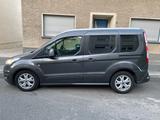 Ford Tourneo Connect Ti1.5 TDCi 88kW PowerShift Tit.. - Ford Tourneo Connect: 1.8