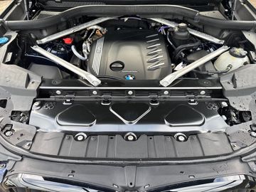 BMW X6 xDrive30d M Sportpaket Head-Up HiFi DAB LED