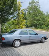 Mercedes-Benz 250 D W124 H-Kennzeichen, Top Zusatand - Mercedes-Benz W124 aus dem Jahr 1988