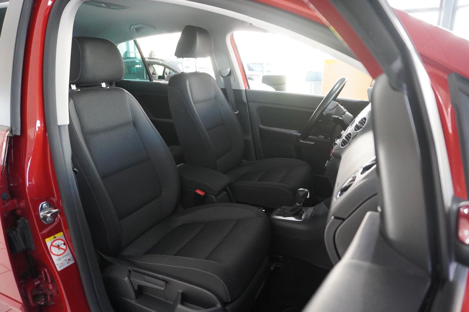 Fahrzeugabbildung Volkswagen Golf Plus VI TEAM 1.4 TSI DSG KLIMA/PDC/NEBEL/SH