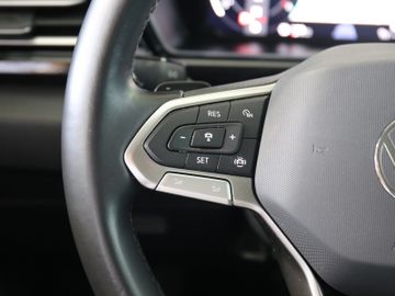 Volkswagen Caddy 2.0TDI DSG STYLE NAV PRO STANDH PANO 7SITZ