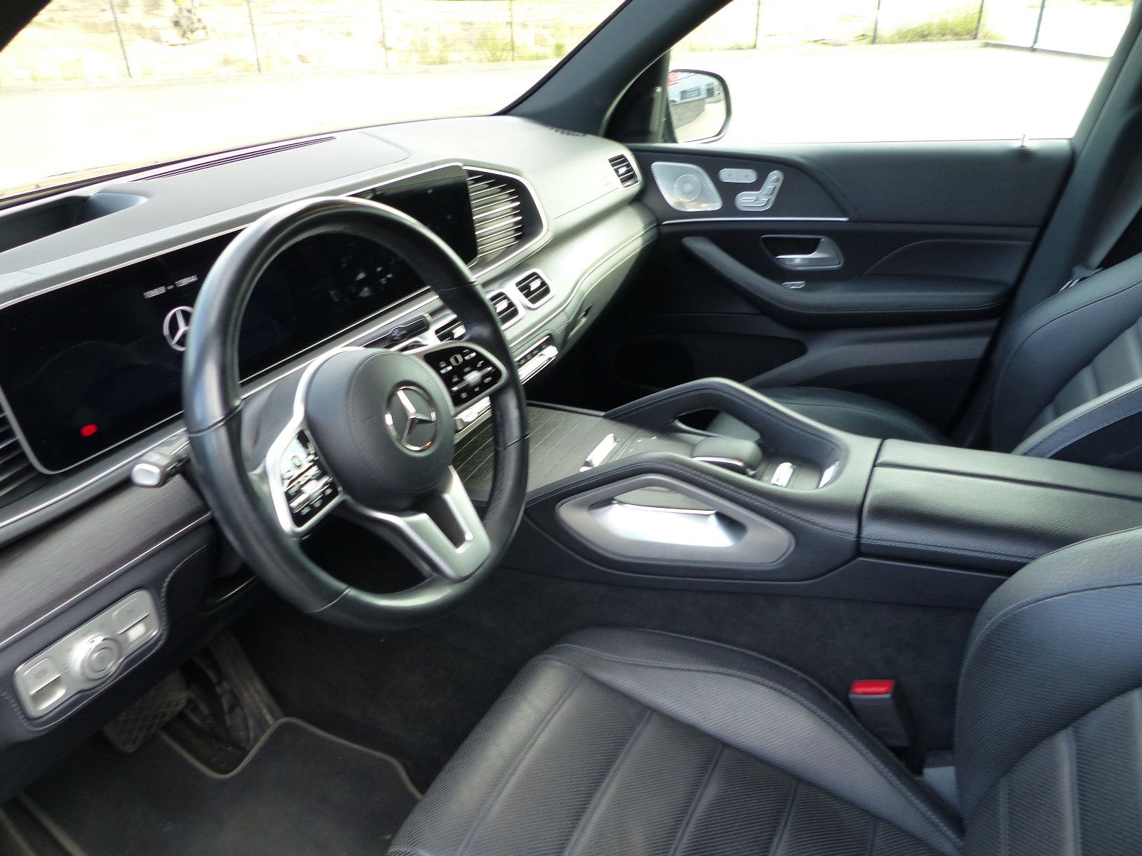 Fahrzeugabbildung Mercedes-Benz GLE 400 d 4Matic AMG*Bur,Night,Pano,AHK*