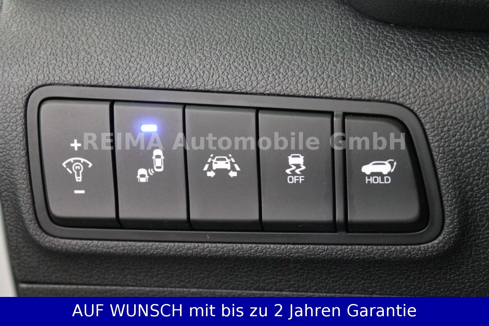 Fahrzeugabbildung Hyundai Tucson 1,7D blue Premium 2WD, Automatik, Xenon