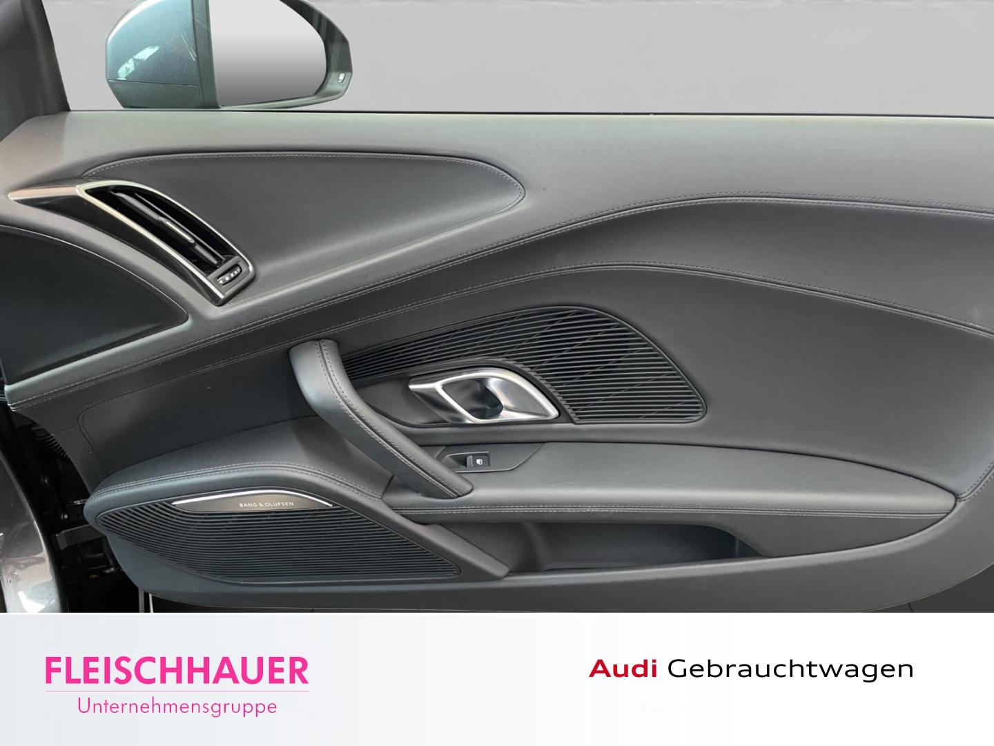 Audi R8 Coupe performance quattro LED+B&O+Leder+Raute