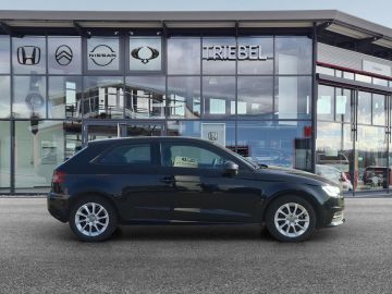 Audi A3 1.2 TFSI Attraction °AHK°SHZ°AAC°Allwetter°