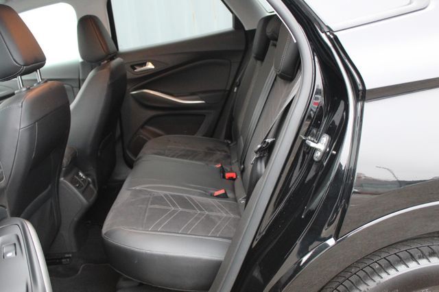Fahrzeugabbildung Opel Grandland 1.2 Turbo Elegance 360,AHK,KlimaA,LED