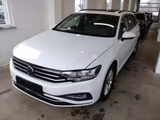Volkswagen Passat Variant DSG Business AHK/Pano/Kamera/ACC - Volkswagen Passat mit Diesel-Antrieb: Weiß, Kombi