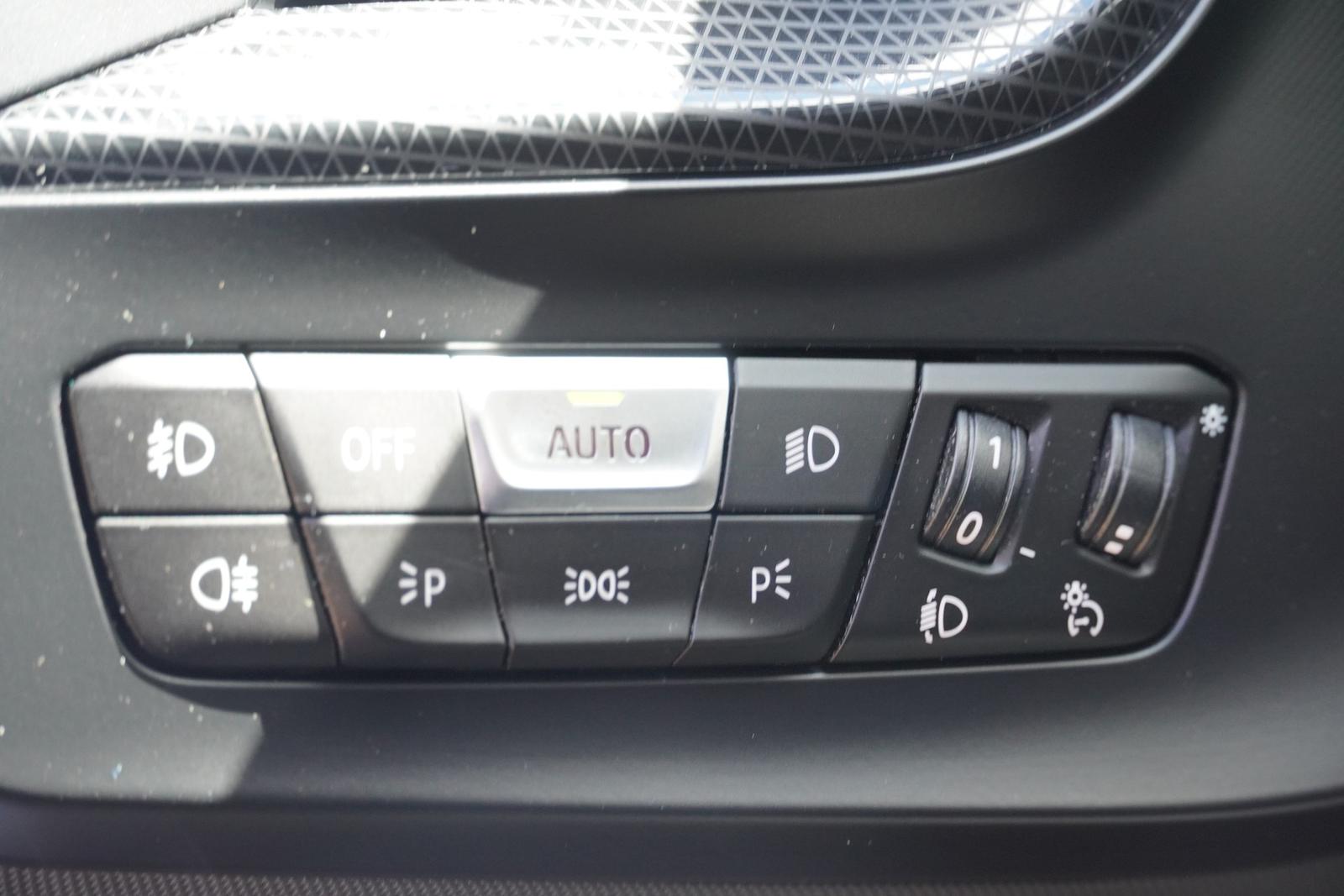 BMW 118 i Sport Line Aut. LED ACC Totwinkel Tempomat, миниатюра 26