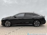 Volkswagen ID.7 Pro Navi Pano AHK IQ-LED ACC PDC SHZ WP HUD - mit Elektro-Antrieb: Schwarz