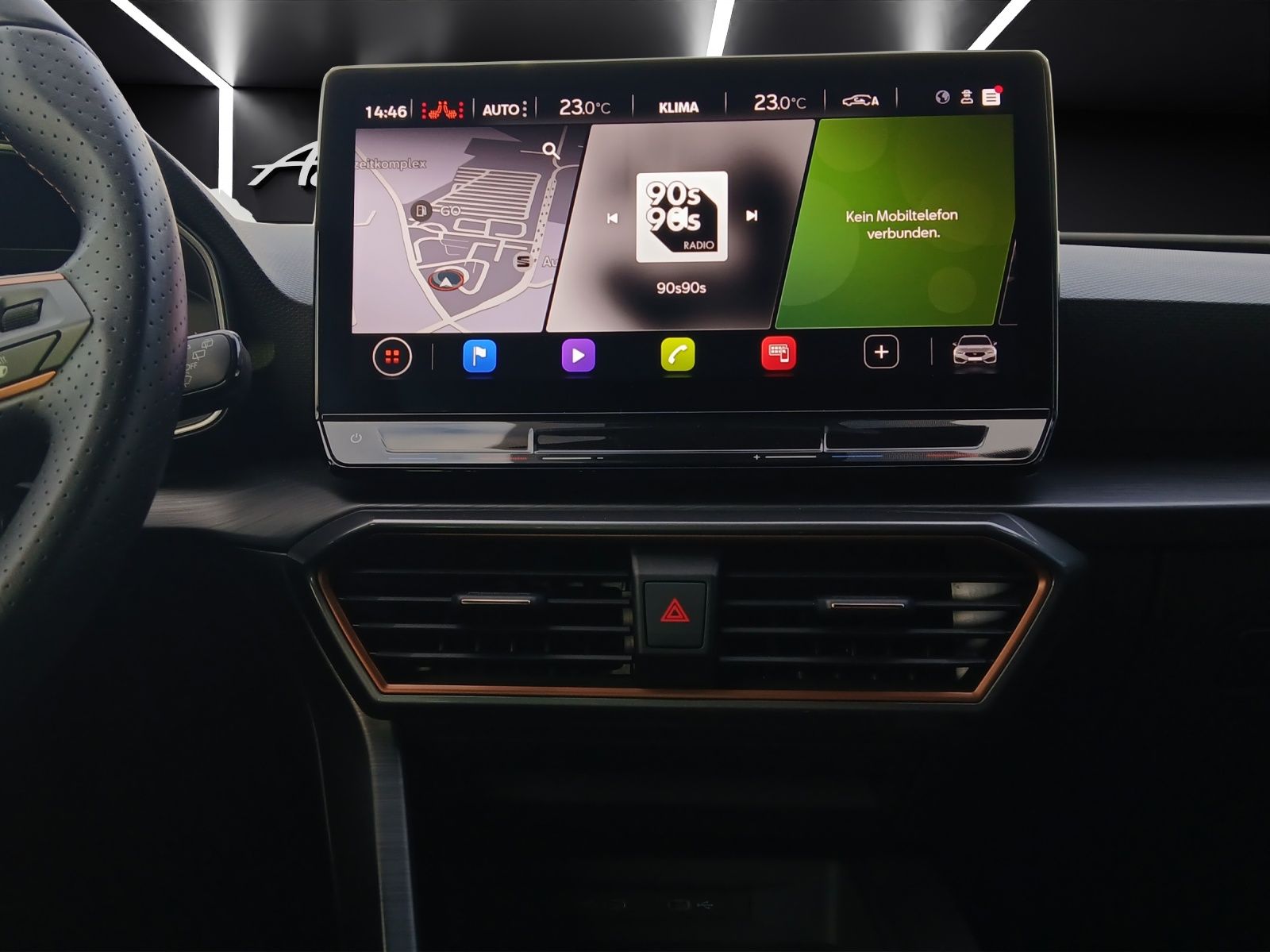 Fahrzeugabbildung CUPRA Leon ST TSI DSG LED AHK Navi Climatronic ACC RFK