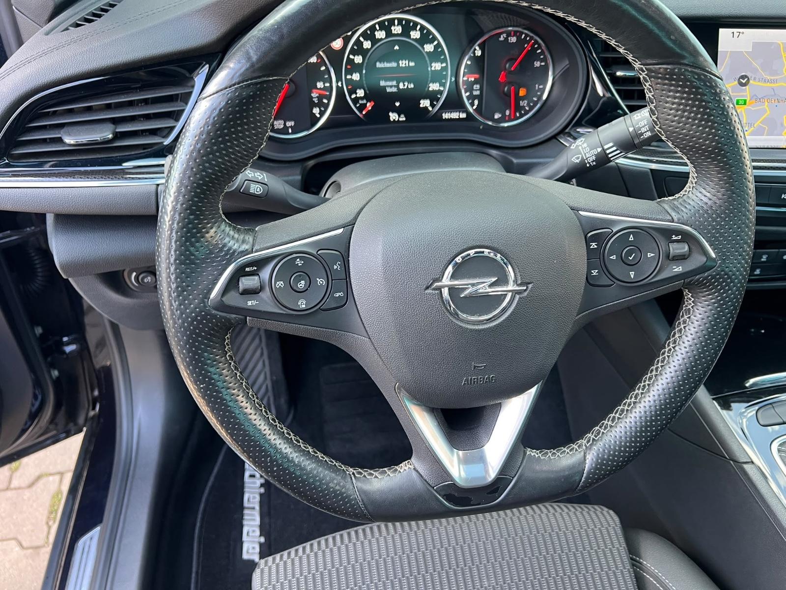Opel Insignia B ST Scheckheft Navi Klima LED Pano AHK