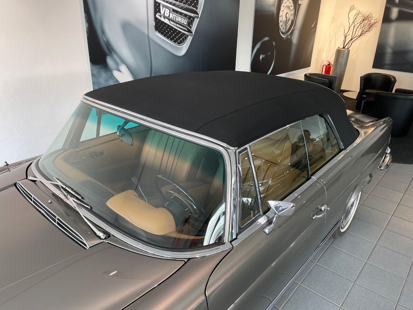 Fahrzeugabbildung Mercedes-Benz 280 SE - W111 Cabriolet Flachkühler/dt. Zul.