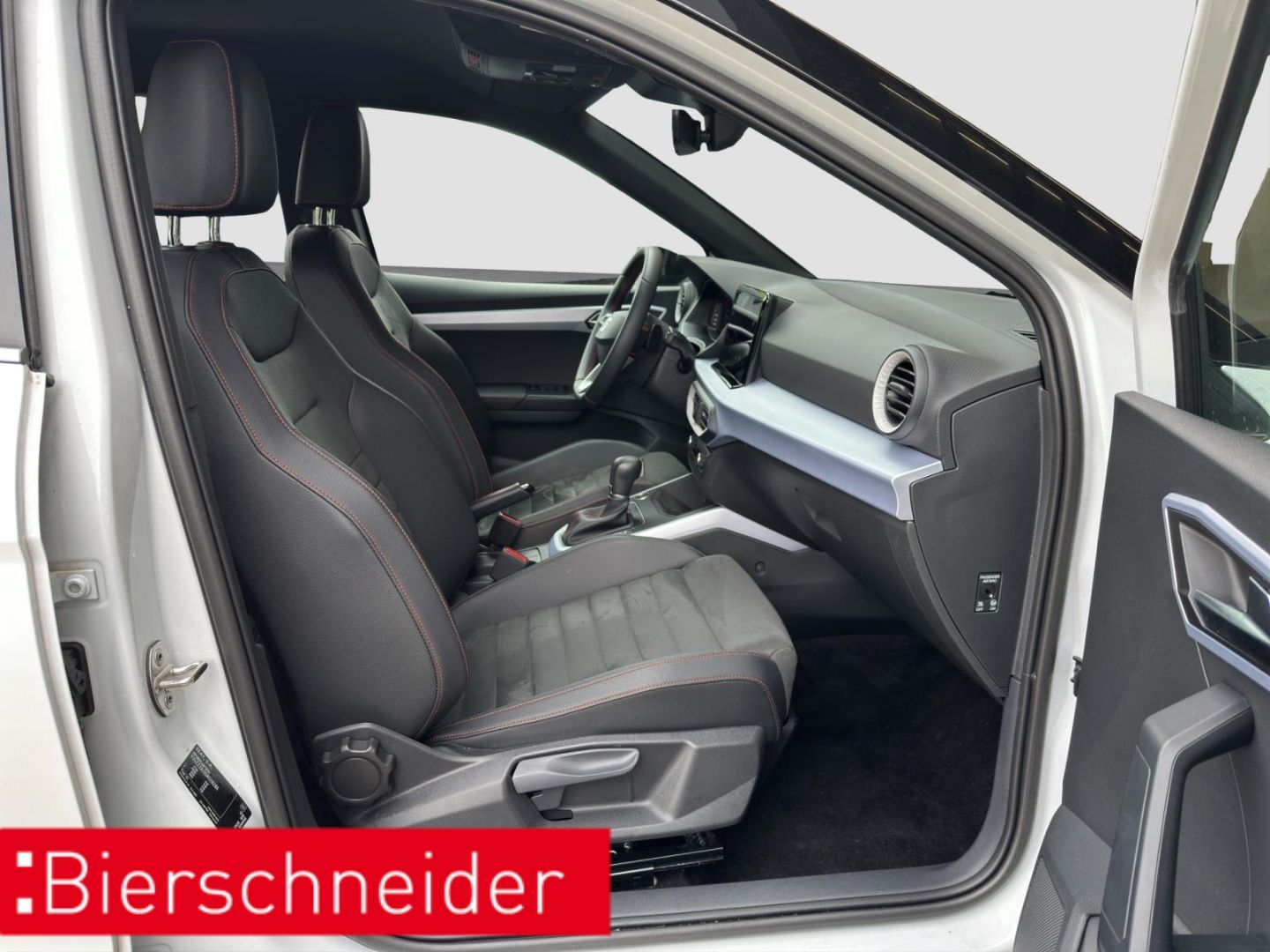 Seat Arona - Bild 15