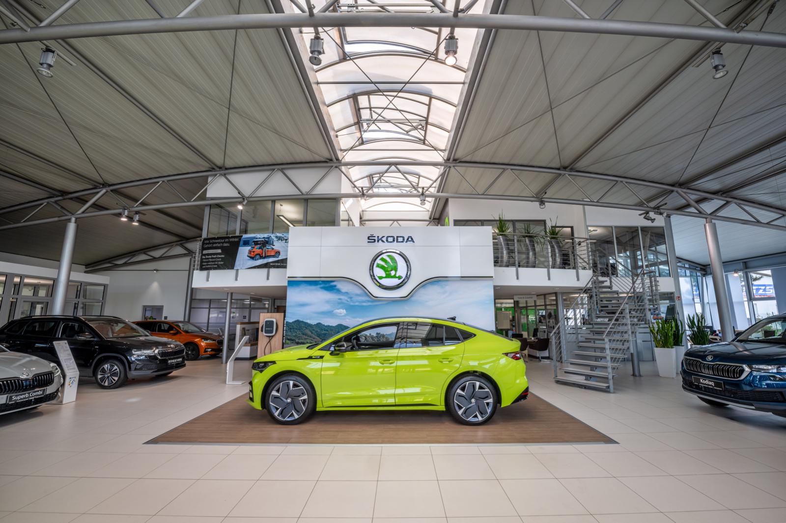showroom-image-main