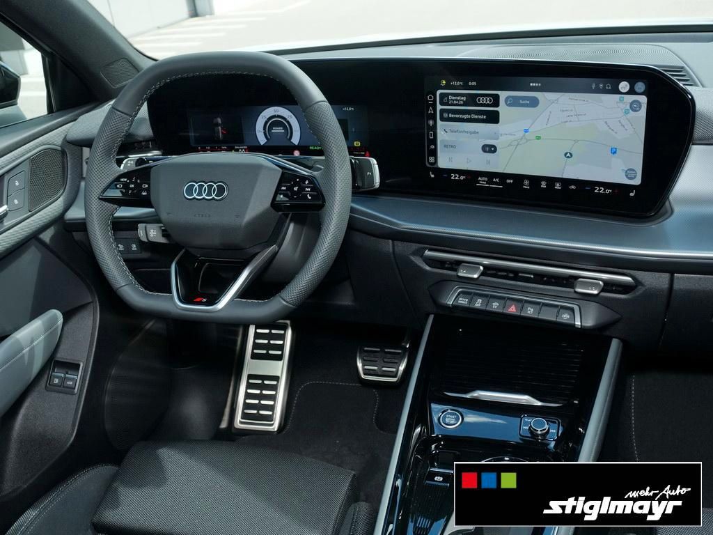 Audi Q3 SUV e-hybrid S tronic Alu-20 AHK Panorama imagem 3