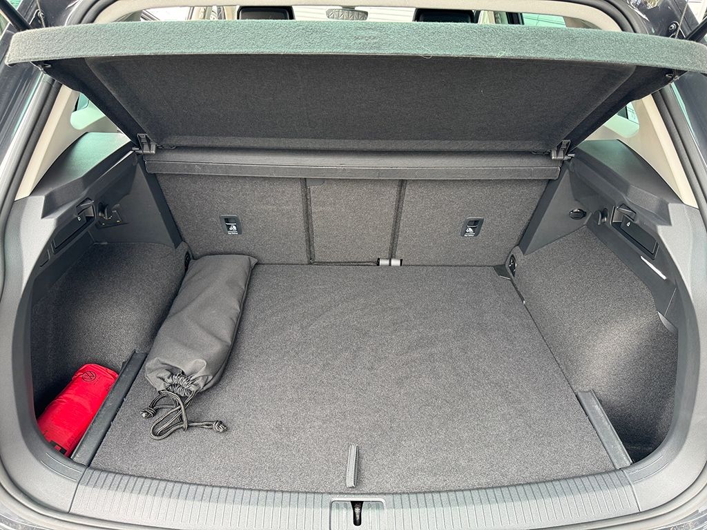 Tiguan 2.0 TDI DSG *NAVI*KEYLESS*REARVIEW*