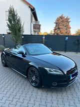 Audi TT Roadster 2.0 TFSI S tronic quattro - - Audi TT aus 2011: Cabrio
