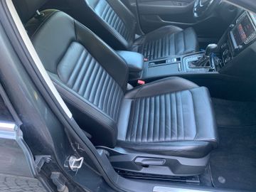 Volkswagen Passat Variant - 7