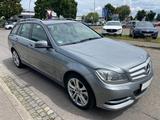 Mercedes-Benz C 220 T-MODELL C 220 T CDI BLUEEFFICIENCY - Mercedes-Benz C 220: Blueefficiency Cdi