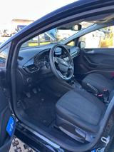 Ford Fiesta 1,0 EcoBoost 74kW Cool & Connect Cool... - Ford: Firmenfahrzeug