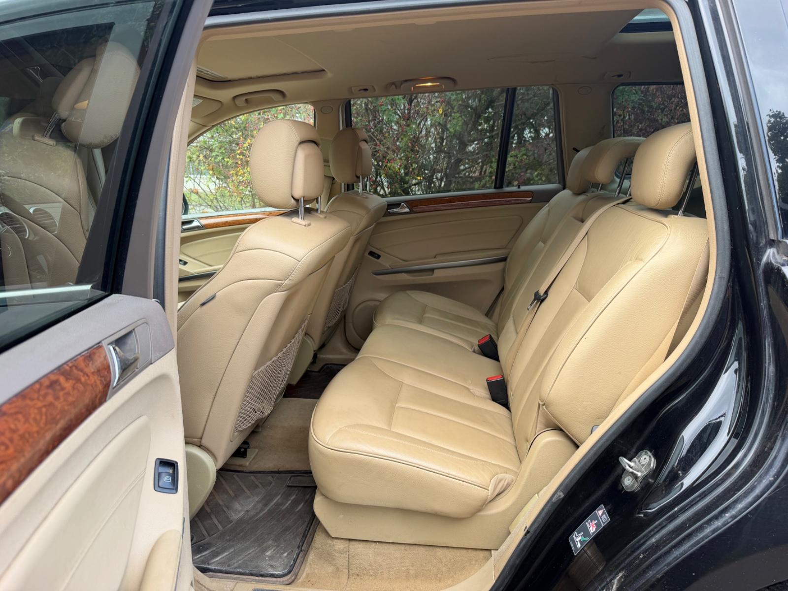 Mercedes-Benz GL350 2009 — photo 8