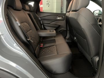 Nissan Qashqai TEKNA 1.3 DIG-T MHEV 158 PS Navi, SHZ, K