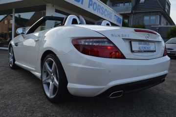 Mercedes-Benz SLK 250 CDI BE AMG Line 7G-Tronic COMANDXenonA
