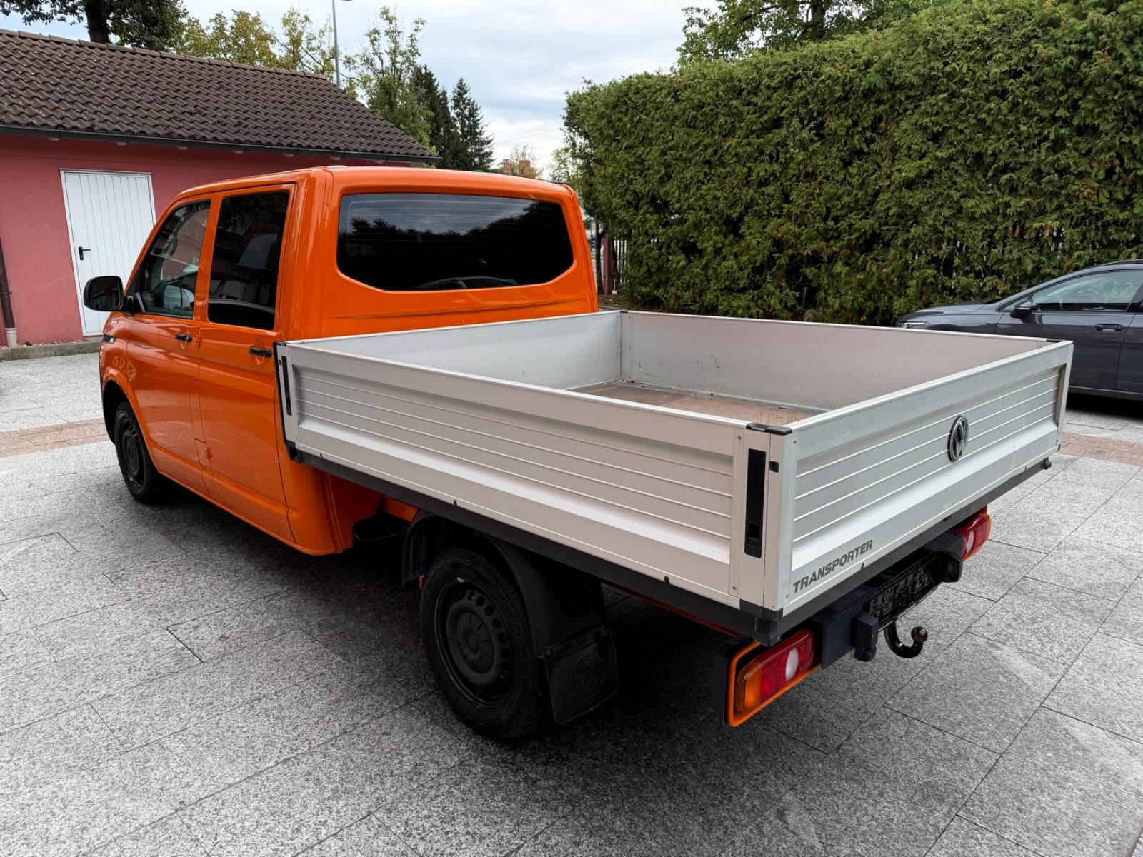 Volkswagen T6.1 Transporter 2.0 TDI DSG Pritsche Lang DoKa