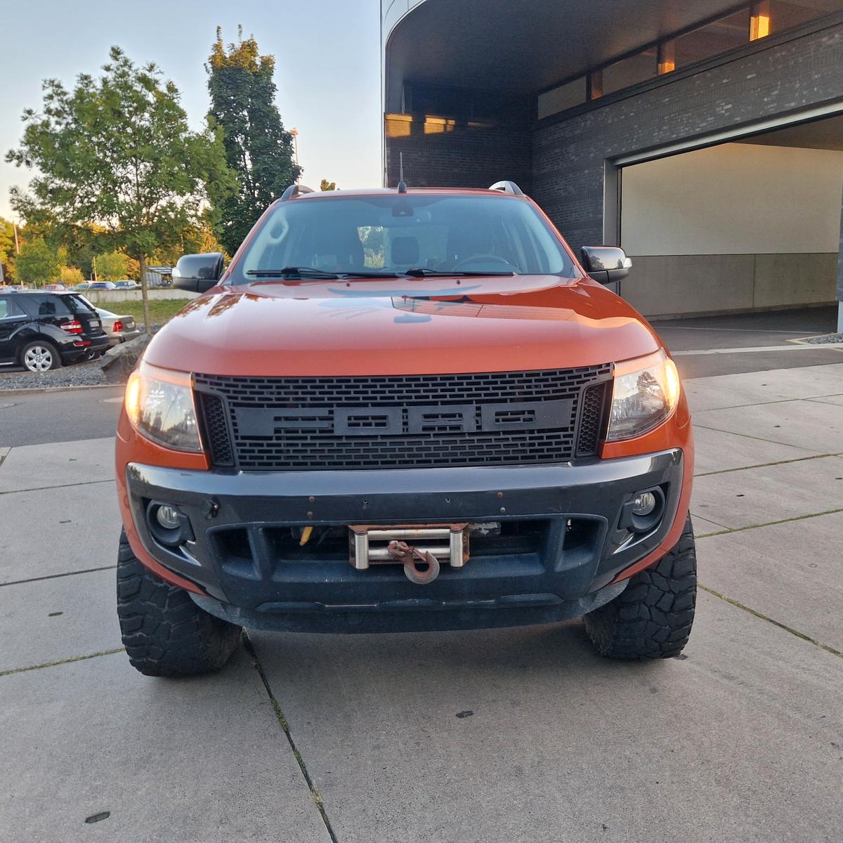 FORD RANGER WILDTRAK 3.2 200ch BVM Treuil électrique Attelage Historique présent - 2EME MAIN