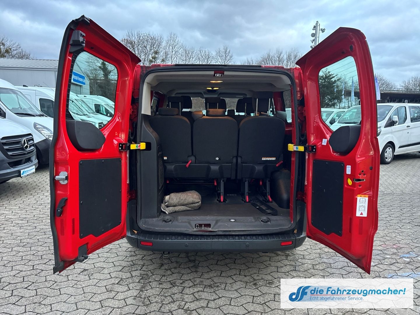 Fahrzeugabbildung Ford Transit Custom Tourneo 300 L1 *2129*EXPORT