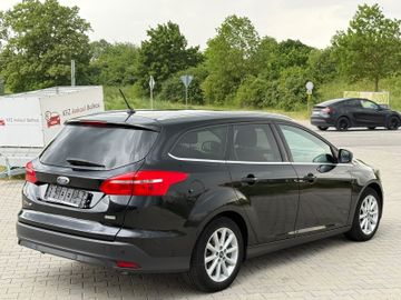 Ford Focus - 4