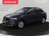 Volkswagen T-Roc 1.5 TSI Style | panorama dach | AHK | Full