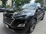 Hyundai Tucson Premium Mild-Hybrid 4WD 8-G-Aut. TOPAUSST - Hyundai TUCSON mit Diesel-Antrieb: Allradantrieb, Geländewagen, Klimaanlage