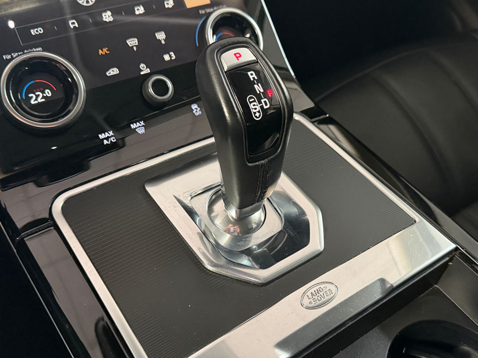 Fahrzeugabbildung Land Rover Range Rover Evoque S /KAMERA/CAR-PLAY/L-HEIZUNG