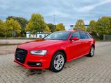 Audi A4 2.0 TDI Avant S-Line Bi-Xenon+TEMP+Scheckheft