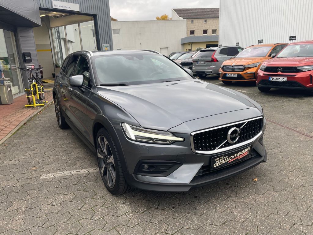 Volvo V60 Cross Country V60 CC B4 D AWD Geartr. Pro+Xe foto 6